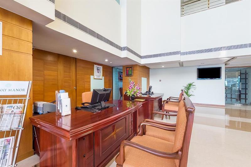 The Sunway Manor Hotel Pondicherry Exterior photo